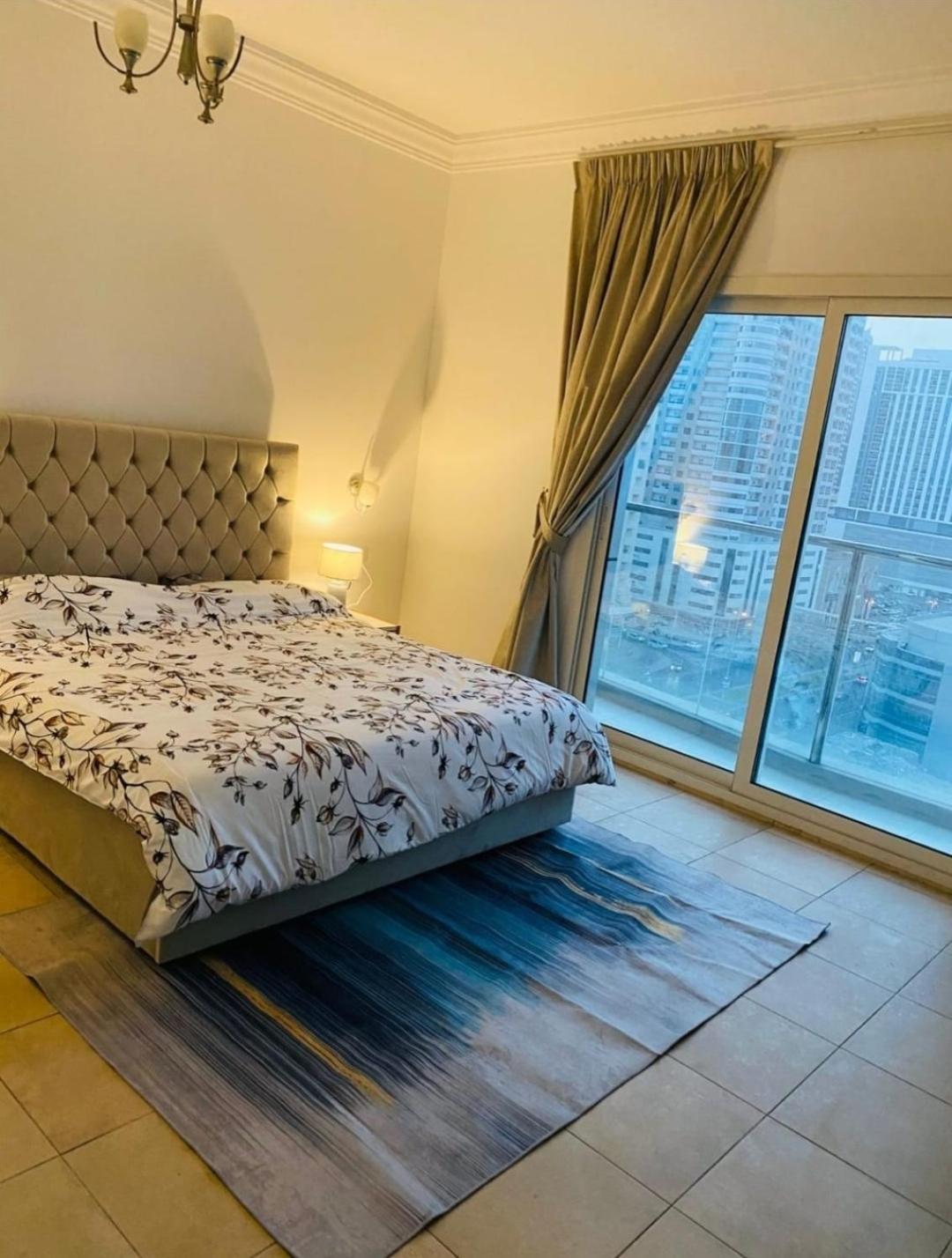 Lavish Private Rooms Шарджа Екстер'єр фото